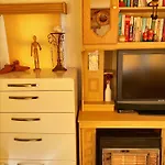 Nefeli's Dollhouse Caravan 3 Minutes From *