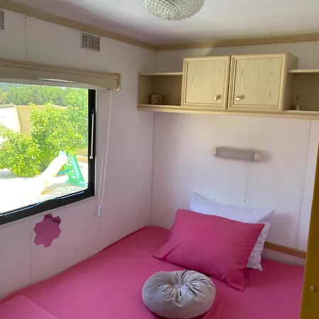 Nefeli's Dollhouse Caravan 3 Minutes From *