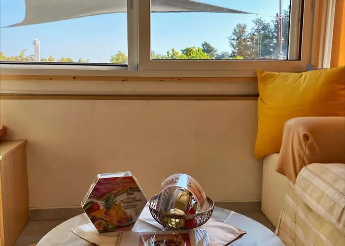 Camping Nefeli's Dollhouse Caravan 3 Minutes From Geroskipou