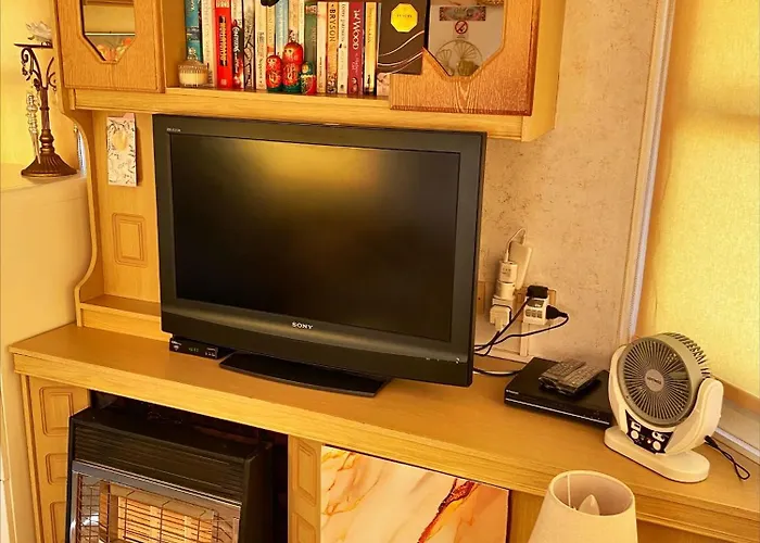 Nefeli's Dollhouse Caravan 3 Minutes From Kemping *